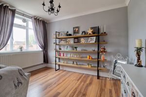 Lounge- click for photo gallery